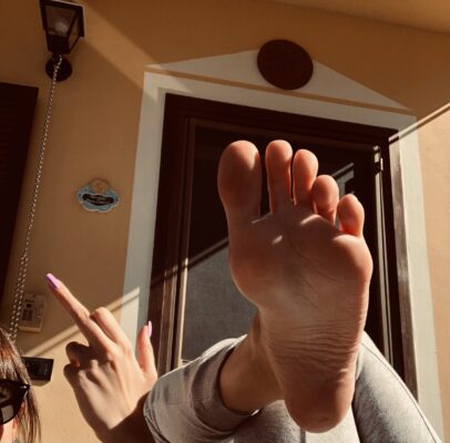 22584EA0-D79E-4492-A53D-61376C94CB91