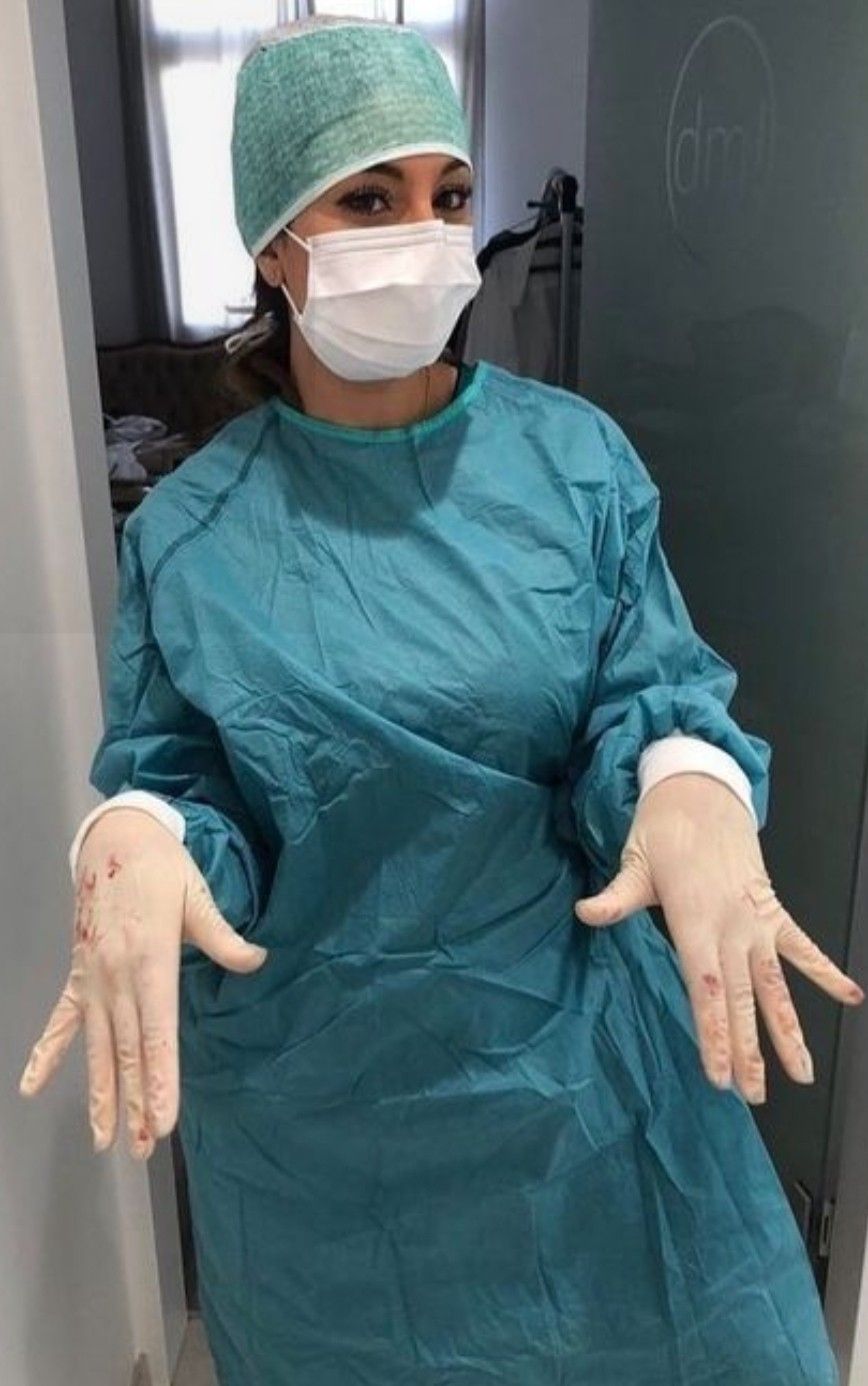 DOTTORESSA PADRONA 100