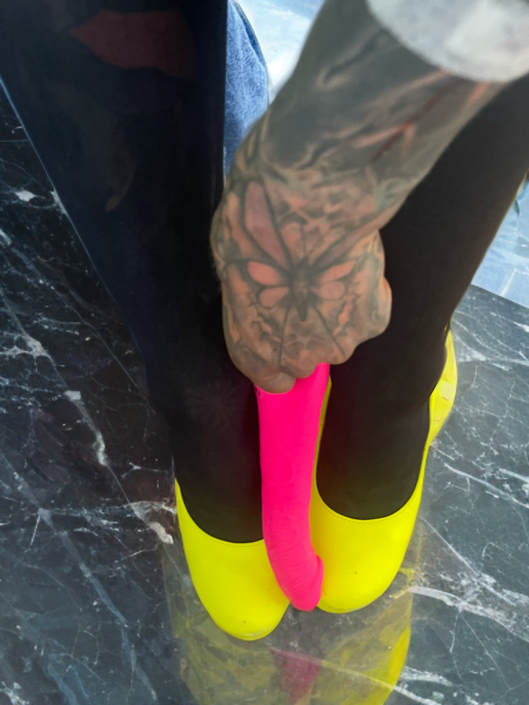 900B31CE-F673-4356-ADA6-F4F08C2B977B