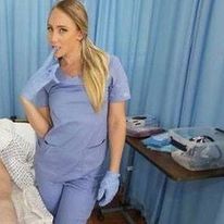 DIVISA CELESTE CON GUANTI IN LATTICE CELESTI